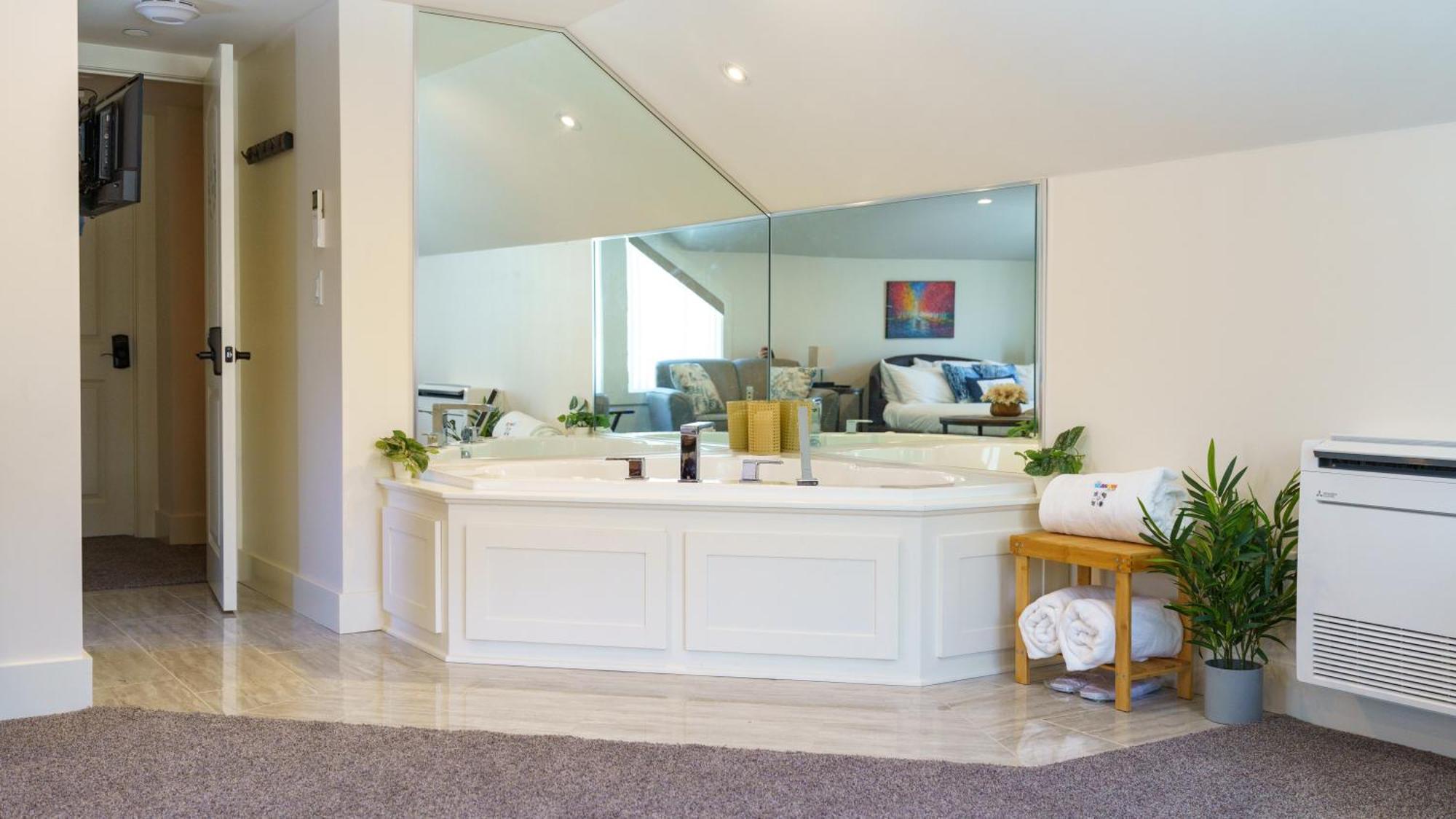Four Seasons For Fun Bed & Breakfast Lakeville Eksteriør bilde